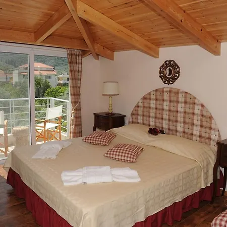 Hotel Agnadi Episkopos