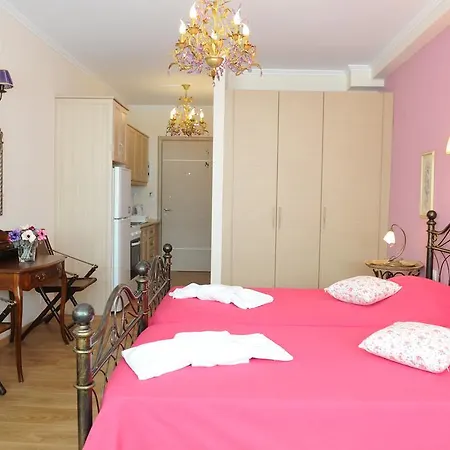 Aparthotel Agnadi Episkopos